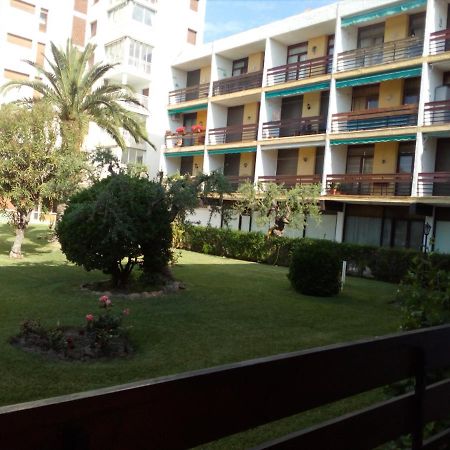 Casa Marta Apartment Кембрилс Екстериор снимка